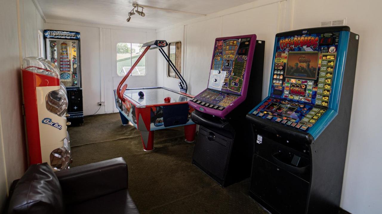 Caravan Rabbit House No 81 At Three Lochs Holiday Park Newton Stewart Ngoại thất bức ảnh