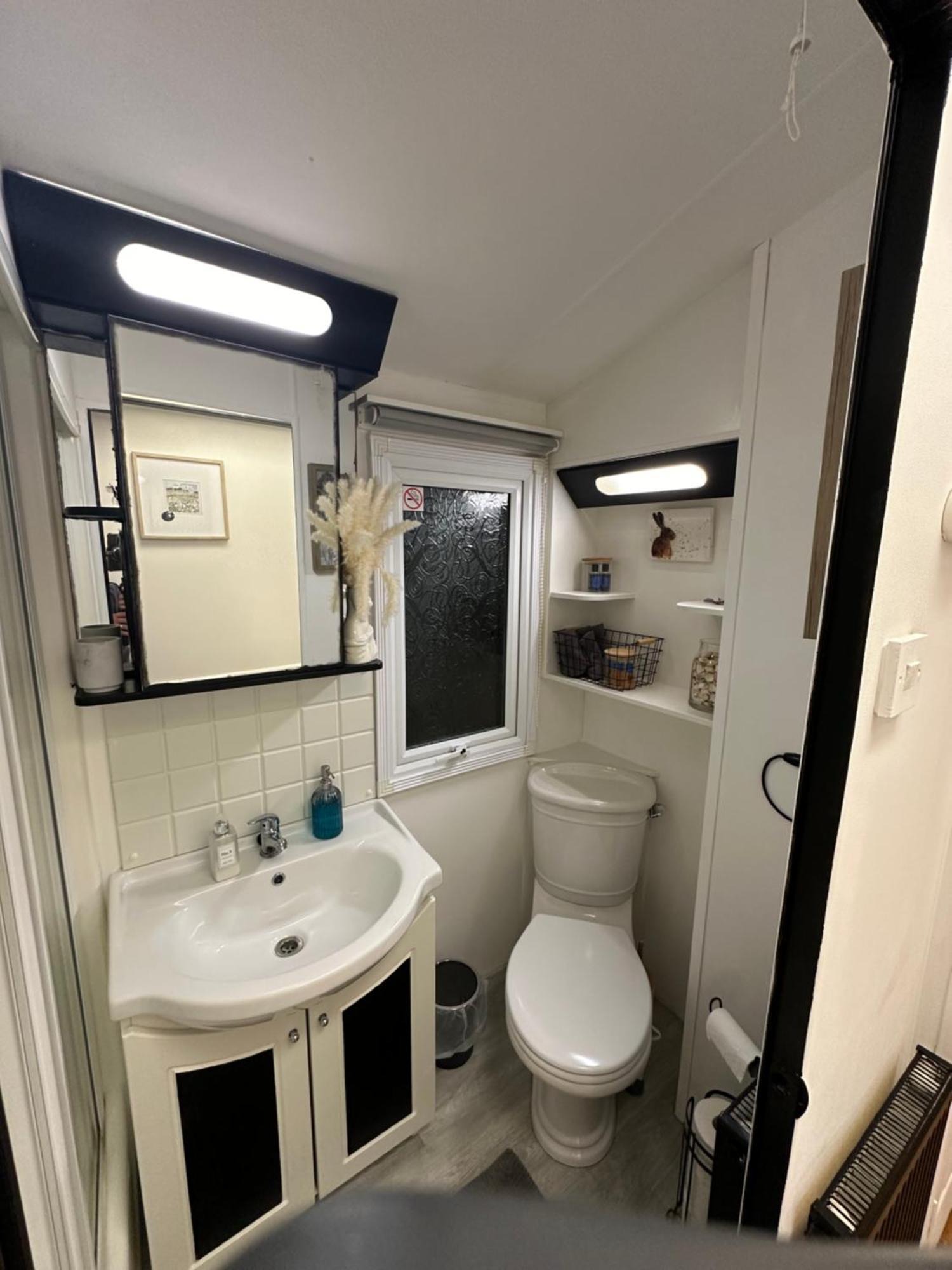 Caravan Rabbit House No 81 At Three Lochs Holiday Park Newton Stewart Ngoại thất bức ảnh